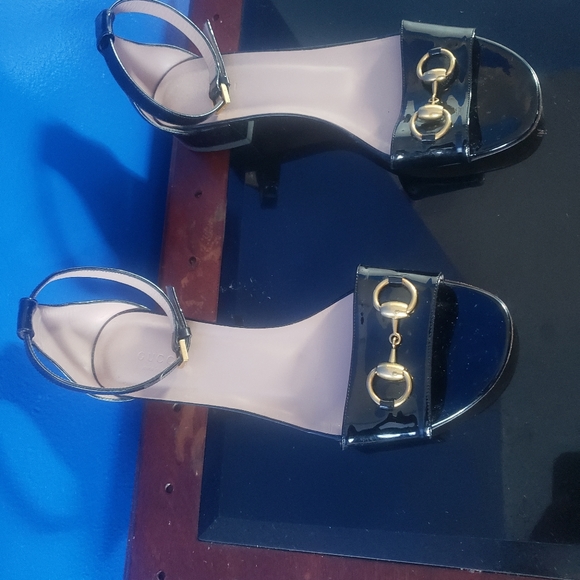 Gucci patent leather sandals - Picture 4 of 5